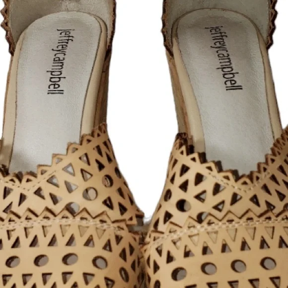 𝐉𝐄𝐅𝐅𝐑𝐄𝐘 𝐂𝐀𝐌𝐁𝐄𝐋𝐋 Leather Wedges - Picture 6 of 13